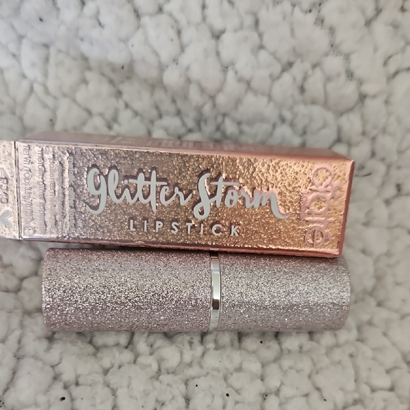 Ciate Glitter Lipstick - Dazzling Copper - Picture 7 of 8